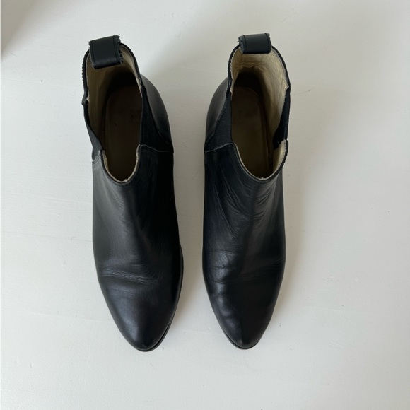 Nisolo Eva Everyday Chelsea Boot Black Women's 8.5 WORN ONCE - Picture 5 of 9